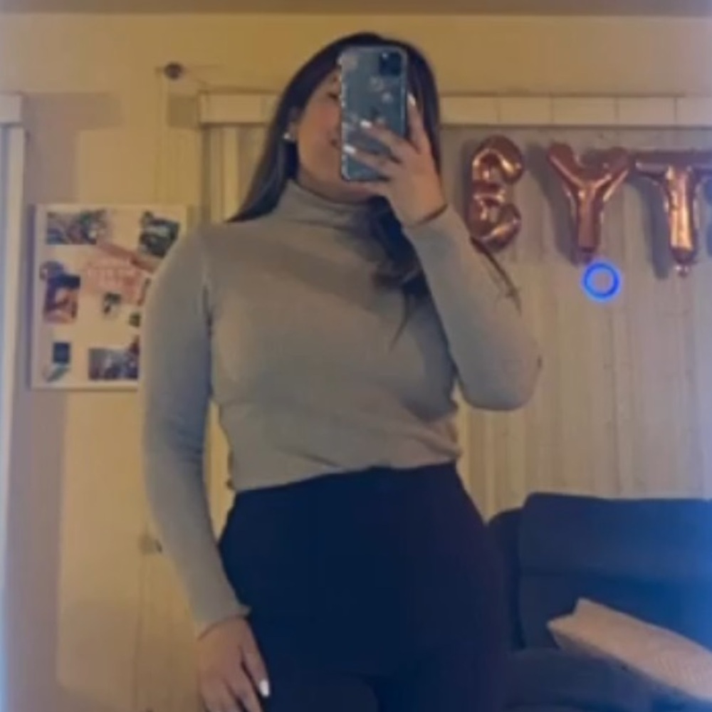 Beige Ribbed Turtleneck Sweater - Picture 5 of 5